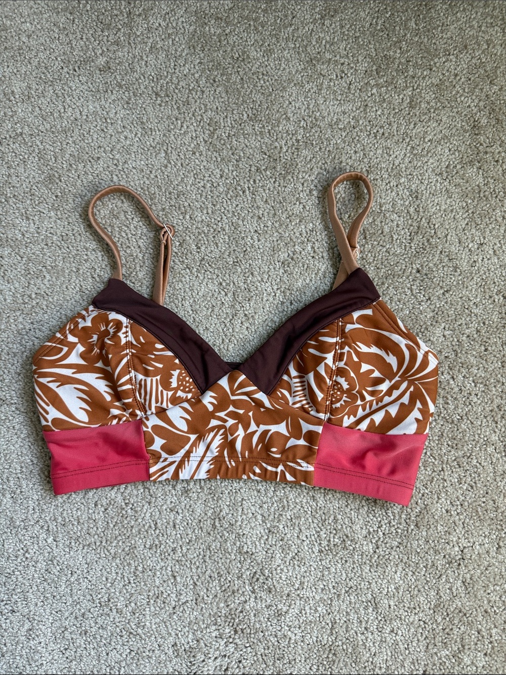 Seea Jalama Bikini Top -Selva Carmel & Red Tropical Retro Print. Size Medium